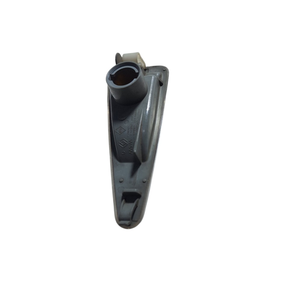 Pisca Do Retrovisor Direito Sandero 4