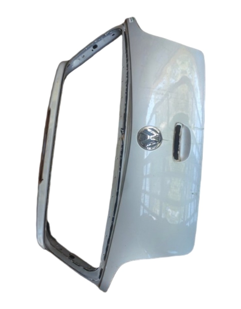 Tampa traseira porta malas vw polo hatch 2004/2010