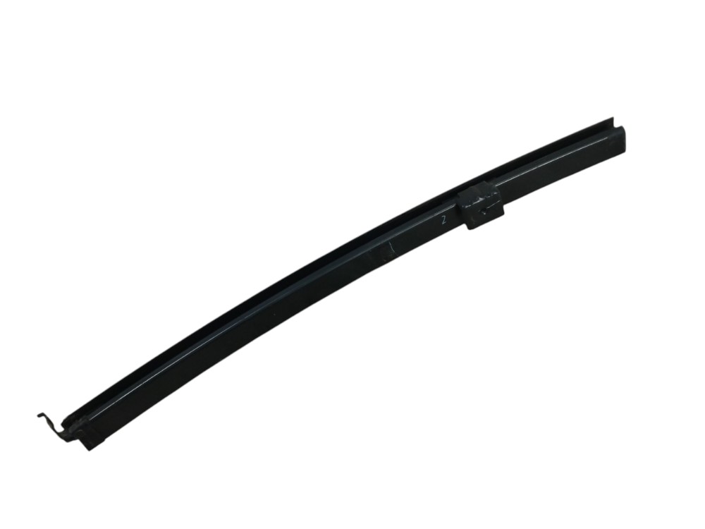 Guia Vidro Porta Nissan Sentra 08 A 2013 Traseira Direita Preto