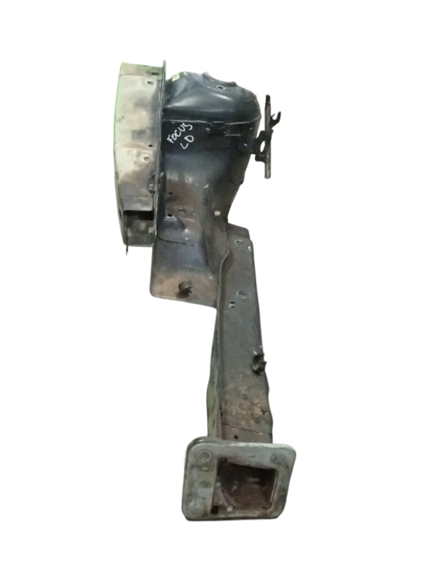 Longarina Caixa De Roda Focus 2001 A 2008 Direita 4