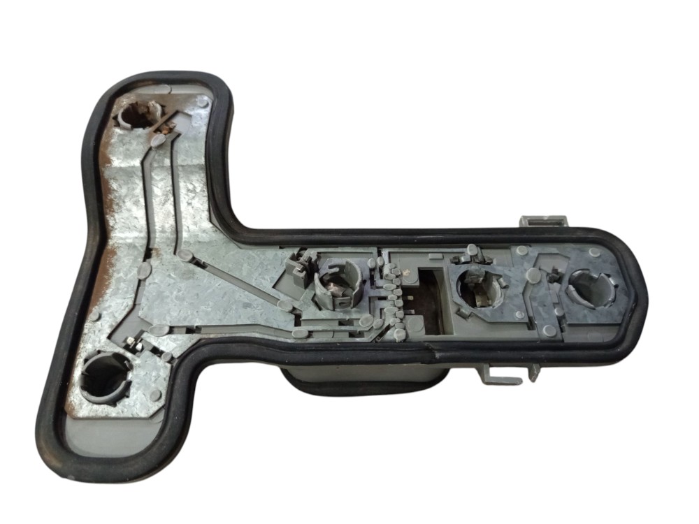 Soquete Lanterna Traseira Direita Corsa Sedan 2003 A 2011