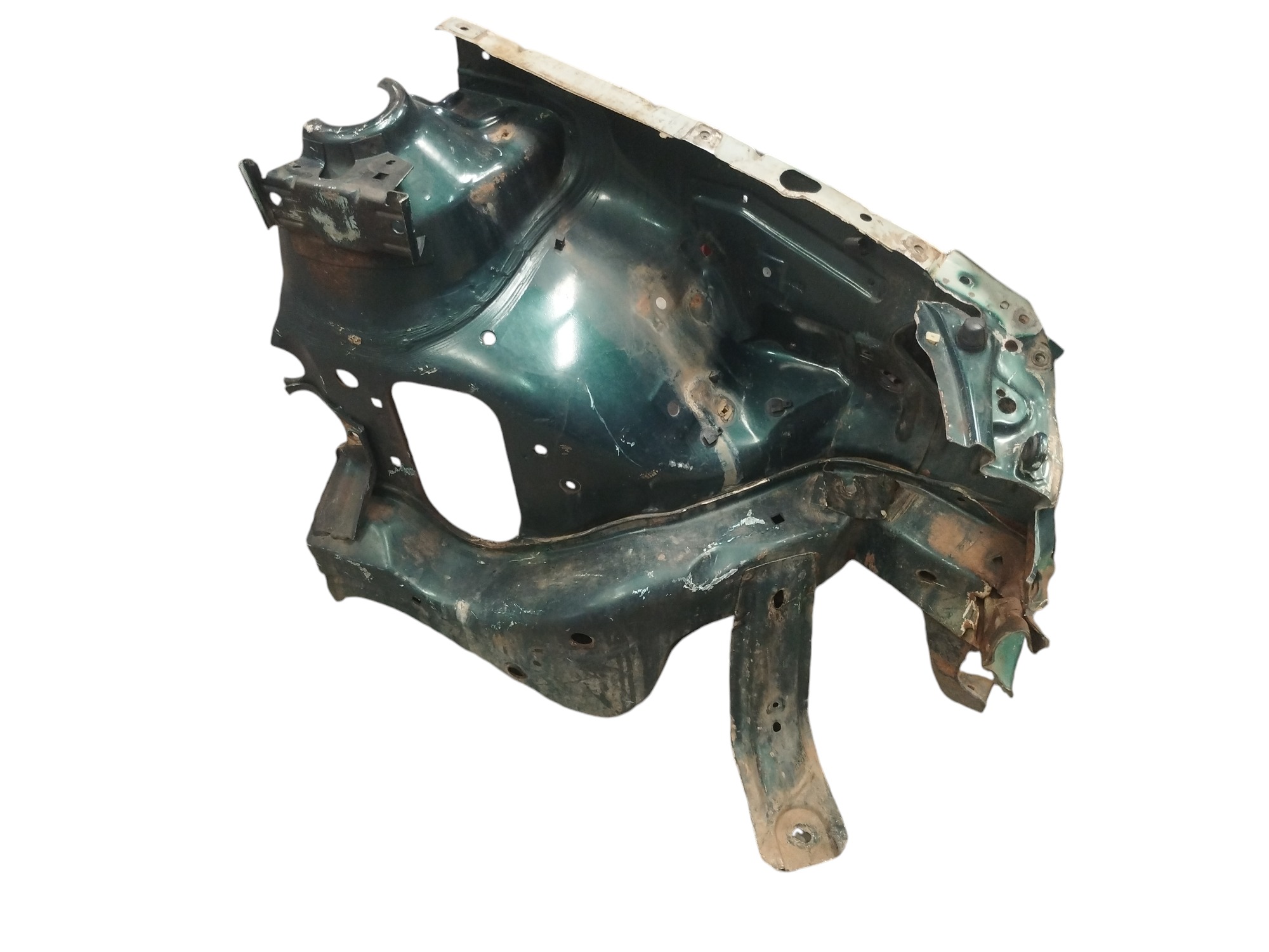 Longarina Caixa De Roda Gol 1996 a 1999 Esquerda 4