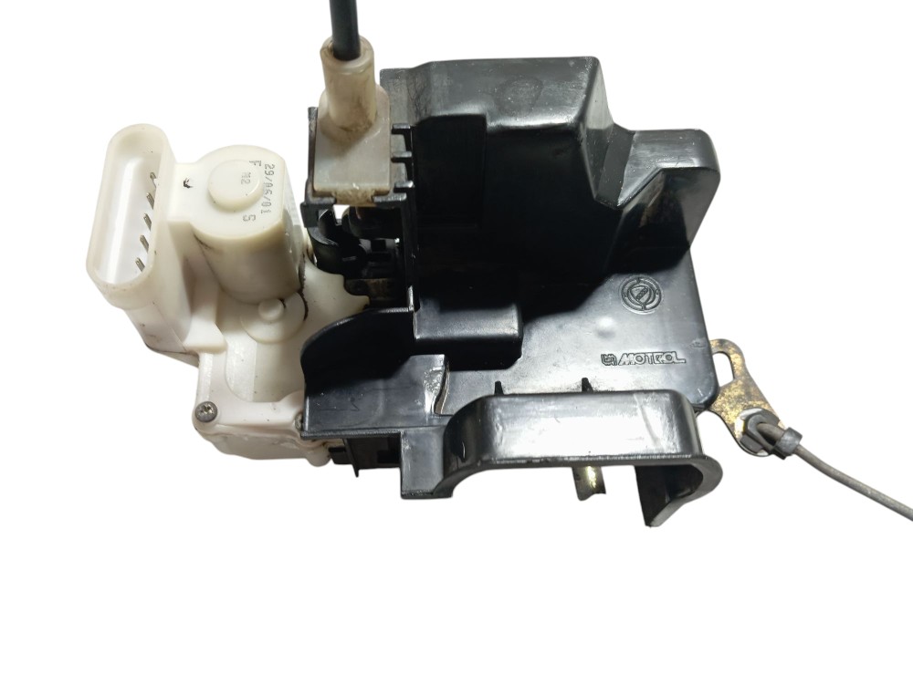 Fechadura Porta Dianteira Esquerda Fiat Palio 2005 4