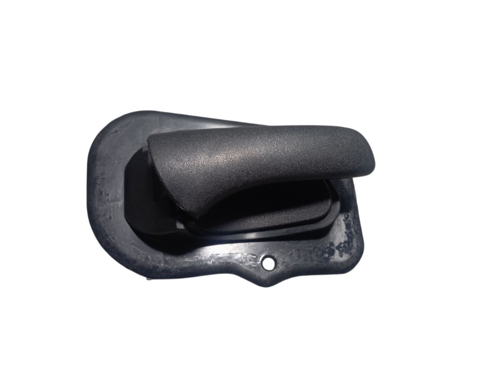 Maçaneta Interna Dianteiro Direito Clas Gm Corsa 2002 A 2002 Preto Dianteira/traseira 1