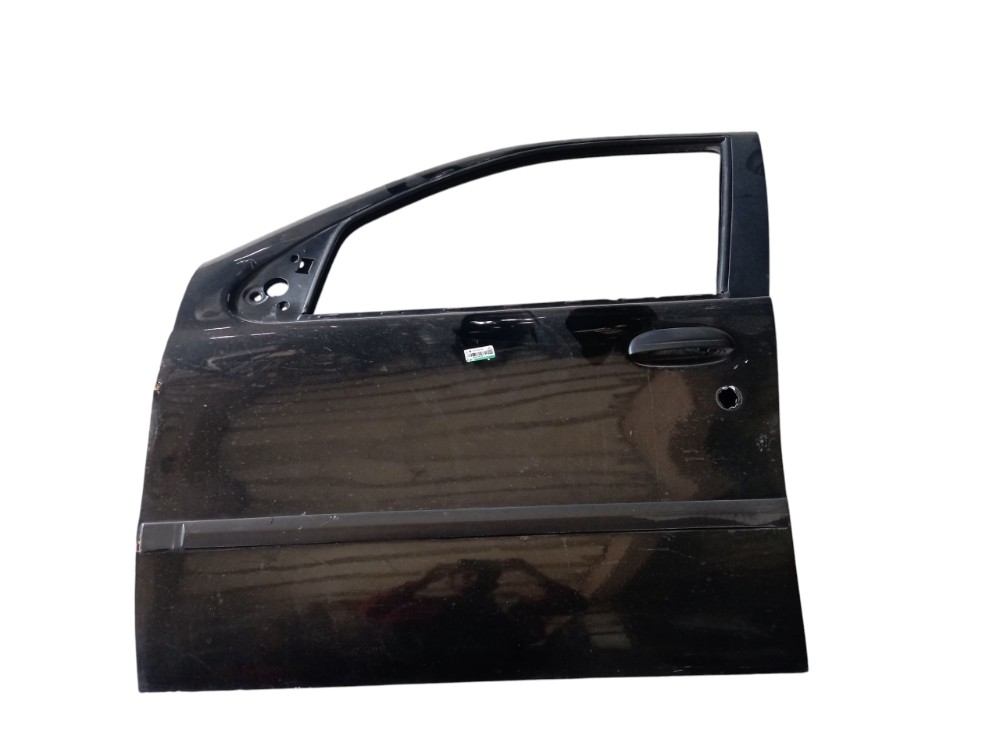 Porta Dianteira Esquerda Fiat Palio Siena 1998 Com Detalhes Dianteira Esquerda Preto 3