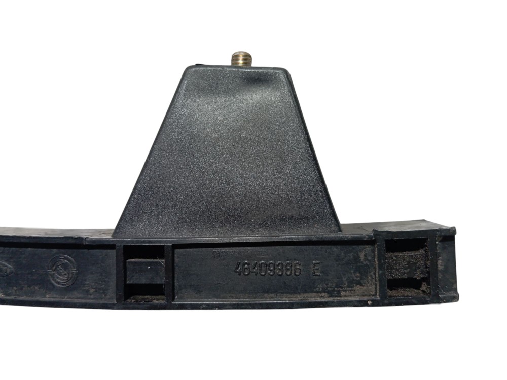 Guia Vidro Porta Dianteira Esquerda Fiat Palio 1999 Preto 2