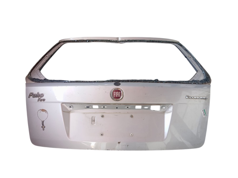 Tampa Traseira Porta Malas Fiat Palio 2005 Com Detalhe Prata 1