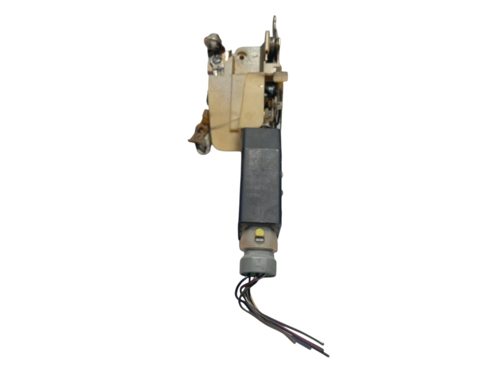 Fechadura Porta Dianteira Direita Gm Corsa 6