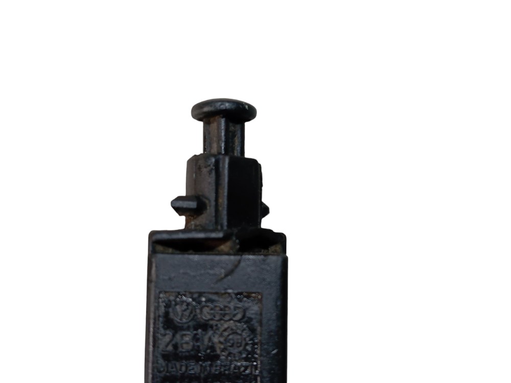 Sensor Interruptor Freio Pedal Pa Vw Gol Saveiro 2007 A 2007 3