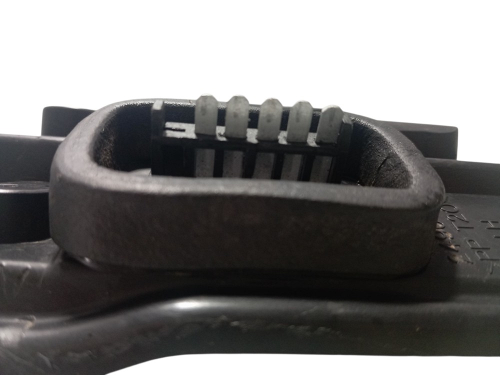 Soquete Circuito Lanterna Esquerdo Traseiro Ford 2003 A 2007 – Preto 7