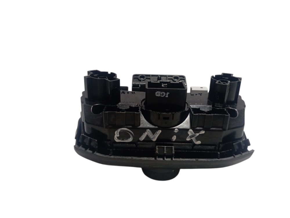 Comando ar condicionado gm onix prisma 2013 a 2015 4