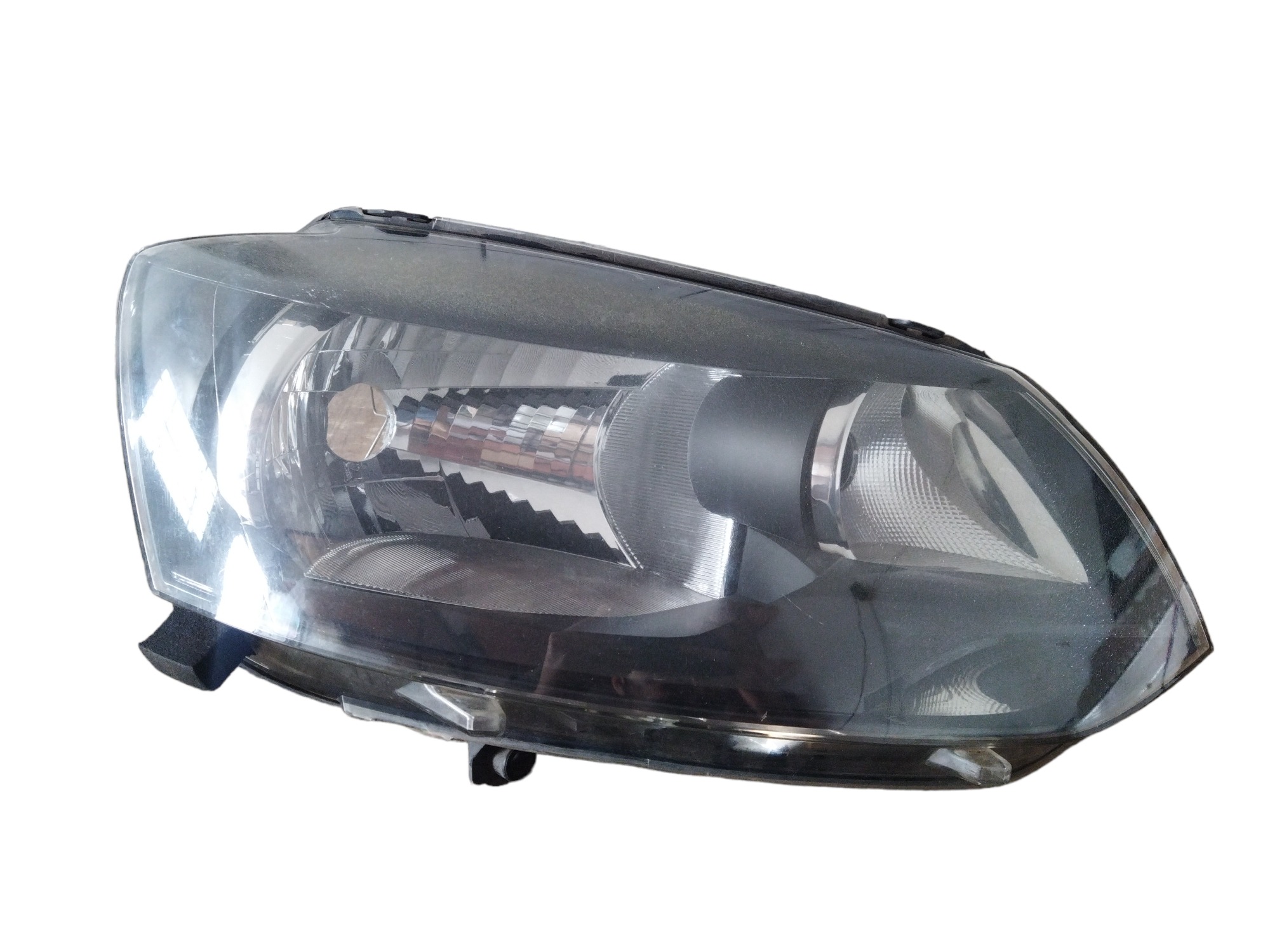 Farol Dianteiro Direito Vw Fox 2011 C/ Detalhe