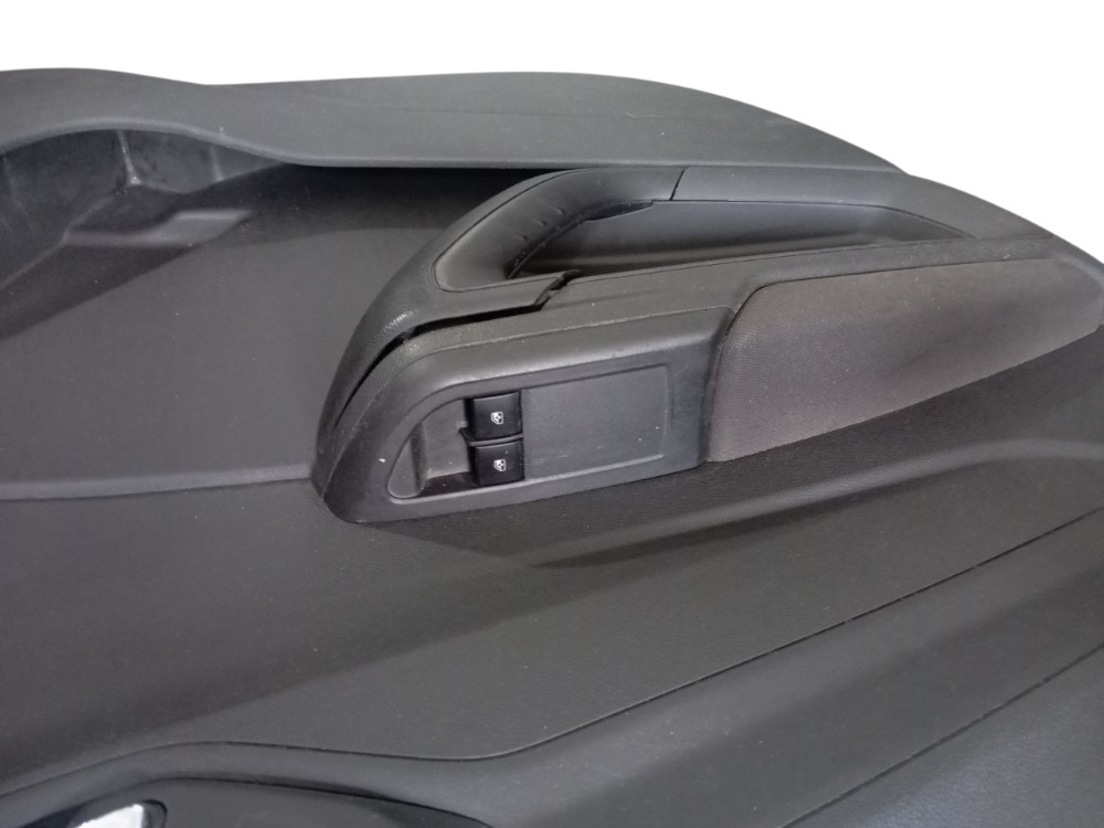 Forro porta Dianteiro Esquerdo Gm Prisma Onix 2015 6