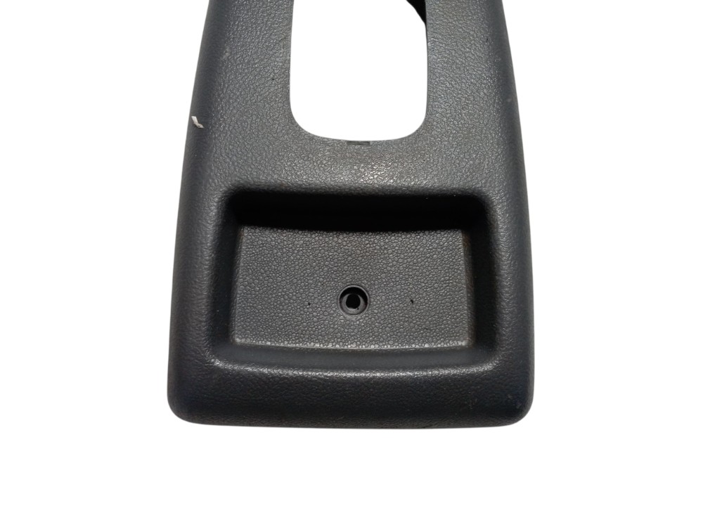 Console Central Moldura Câmbio Fiat Palio Siena 1996 A 2001 4