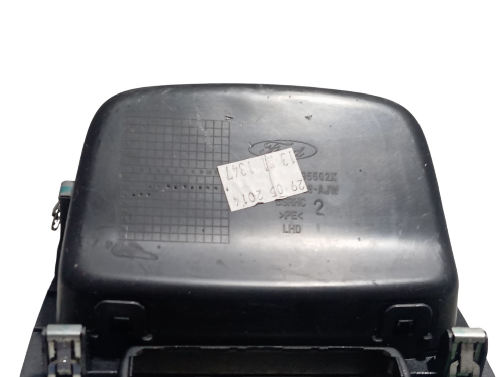 Acabamento Console Central Ford Bew Fiesta 7