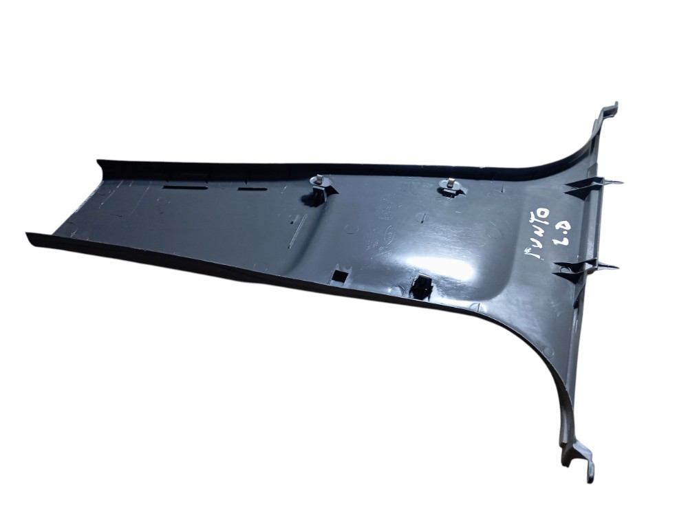 Acabamento Inferior Cinto Direito Fiat Punto 2014  Preto 2