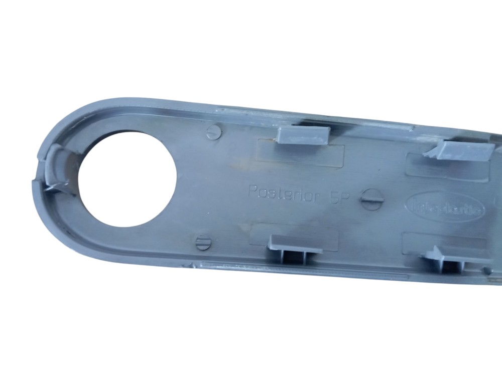 Moldura Puaxador Porta Traseira Fiat Uno Vivace 5