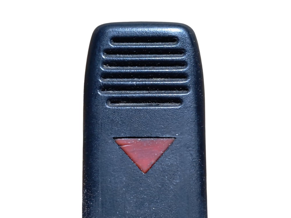 Pino Porta Dianteira Gm Corsa 2