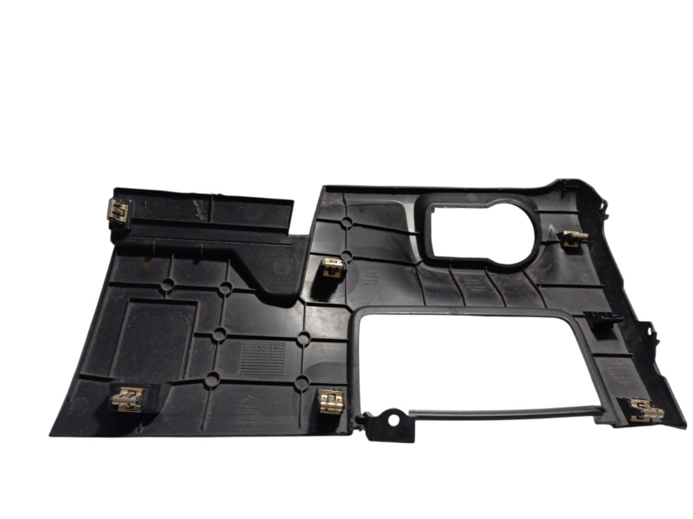 Moldura Chave Farol Painel Esquerdo Gm Onix Prisma 6