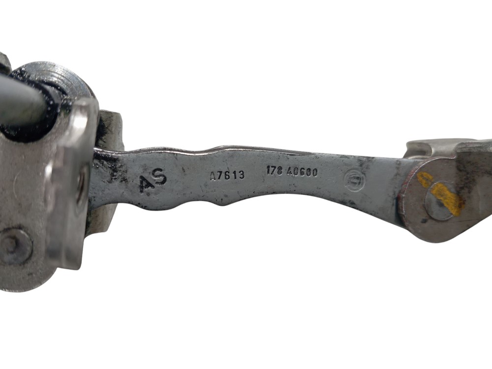 Limitador Porta Dianteira Direita Fiat Palio 96 2