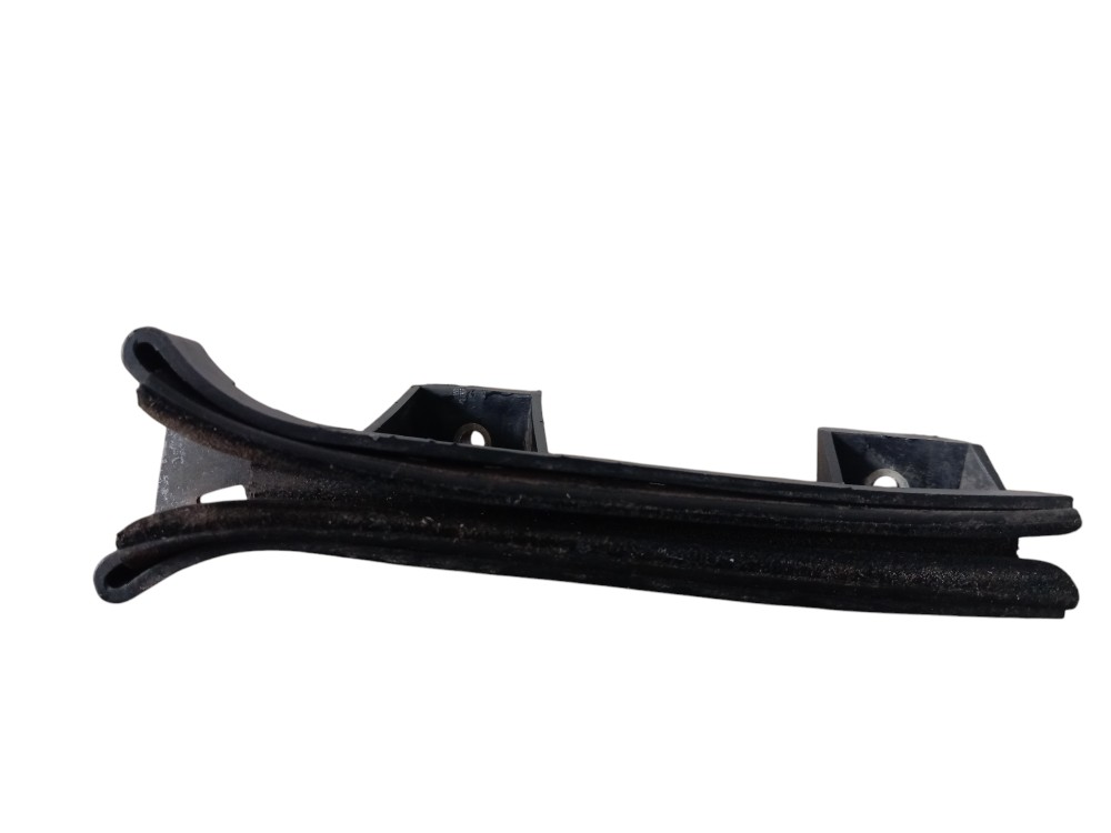 Suporte Canaleta Vidro Porta Dianteira Direita Fiat Punto