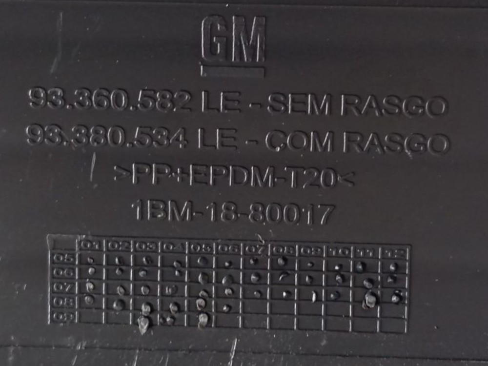 Acabamento Soleira Esquerdo Gm Corsa 2003/ Preto 5