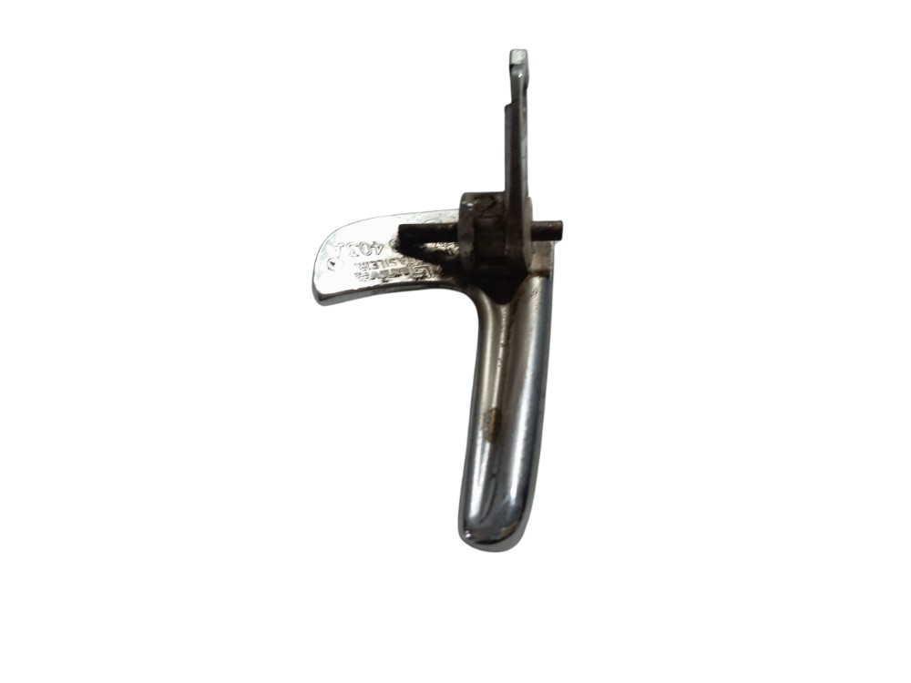 Maçaneta Interna Porta Dianteira Esquerda Vw Pointer – Prata – Dianteira 4