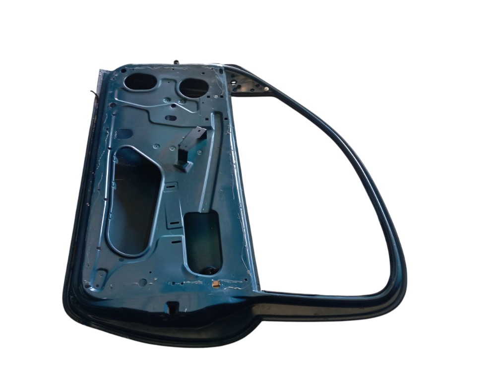 Porta Dianteira Direita Gm Celta 2001/2005 2 Portas Dianteira Direito Verde 7