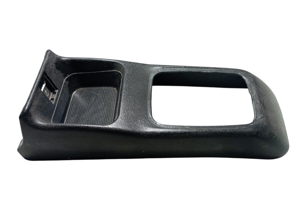 Console Central Moldura Dianteiro Gm Celta Corsa 2001 A 2012 1