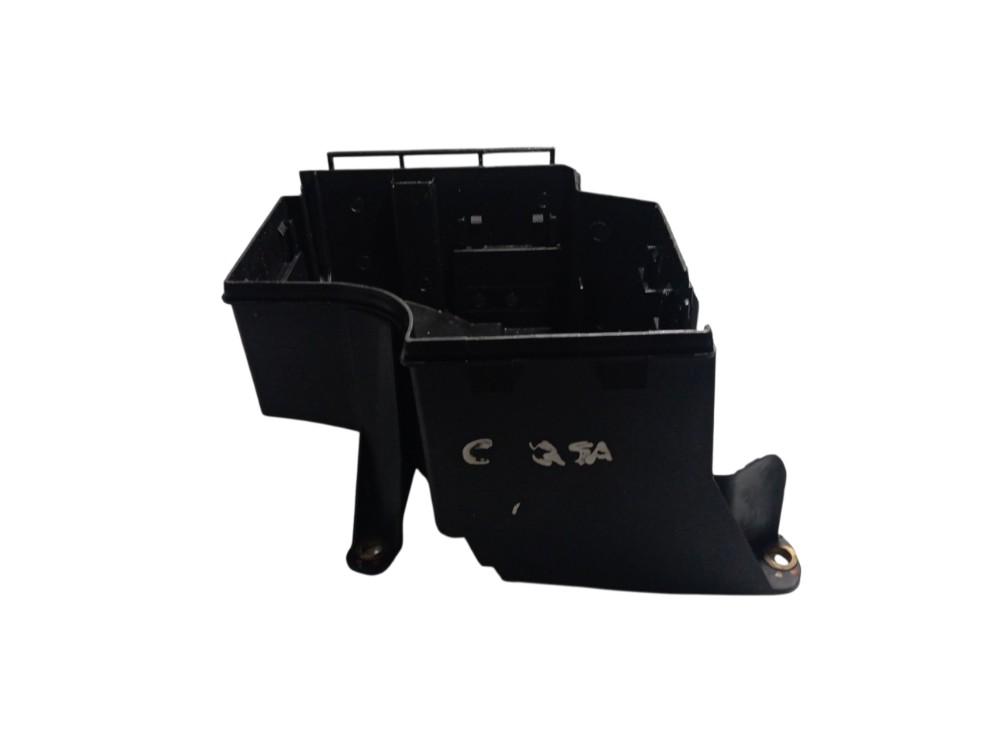 Acabamento Caixa Fusível Gm Corsa Montana 5