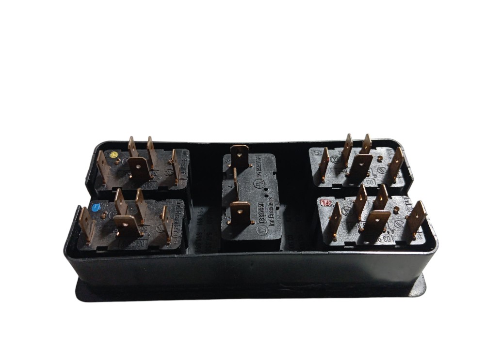 Botão Comando Vidro Elétrico Vw Pointer 93 3