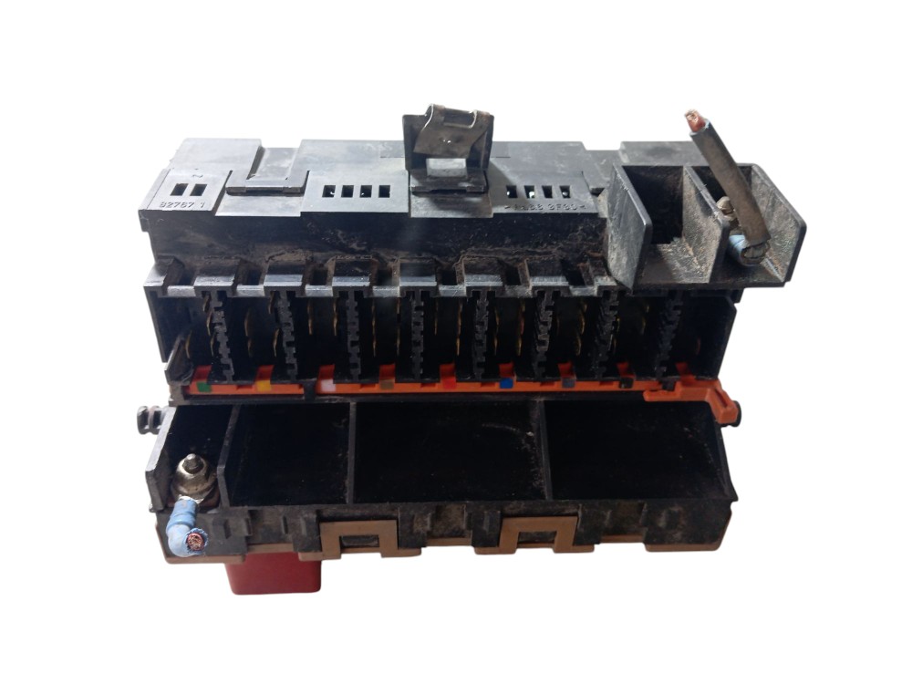 Caixa G3 Fusíveis Relê 1.0 G2 Vw Gol 3
