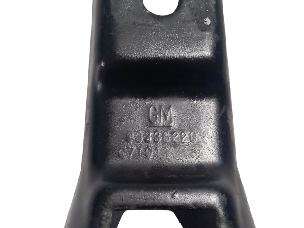 Suporte Radiador Superior Montan Gm Corsa Meriva 2003 A 2012 6