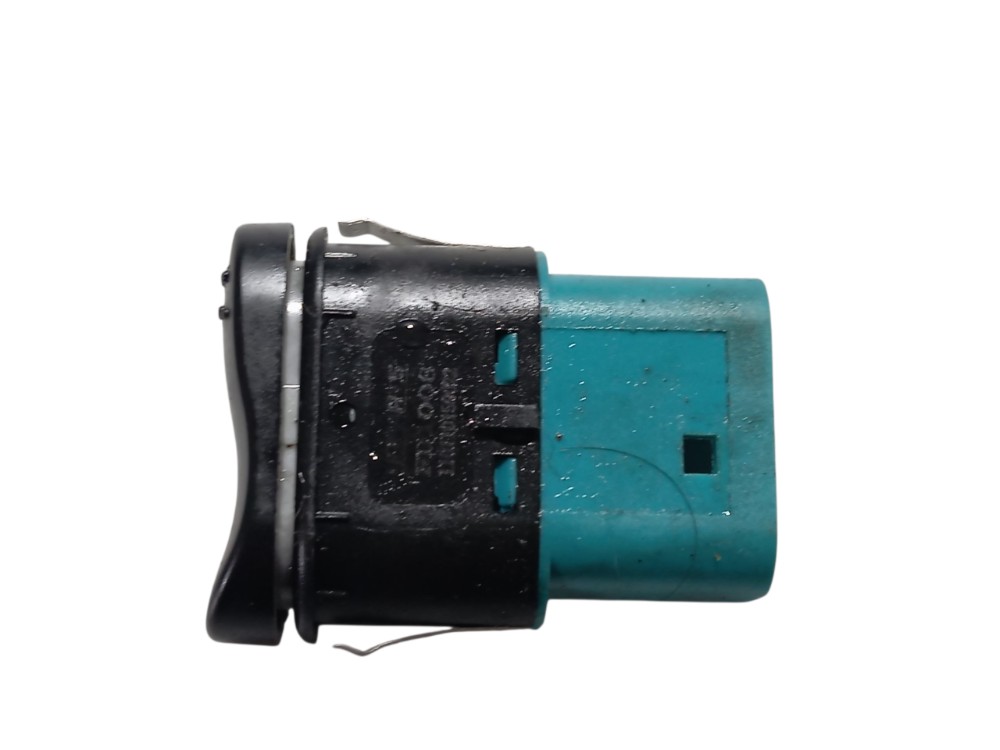 Botão Vidro Dianteiro Direito Console Gm Celta 6