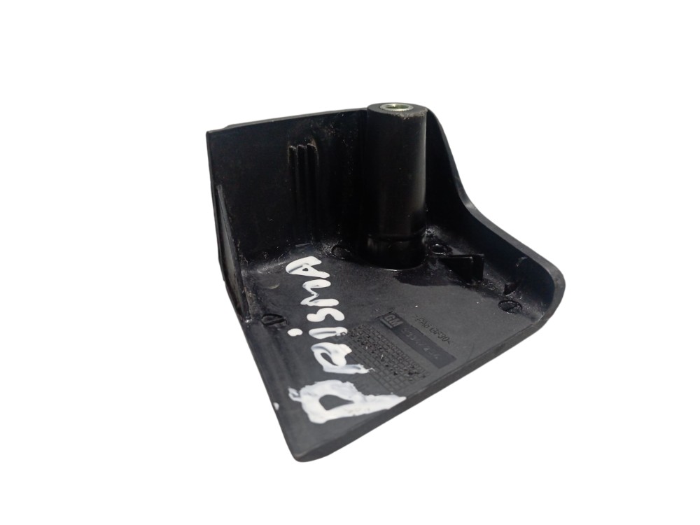 Tampa Moldura Fechadura Porta-malas Gm Onix Prisma 2014 2