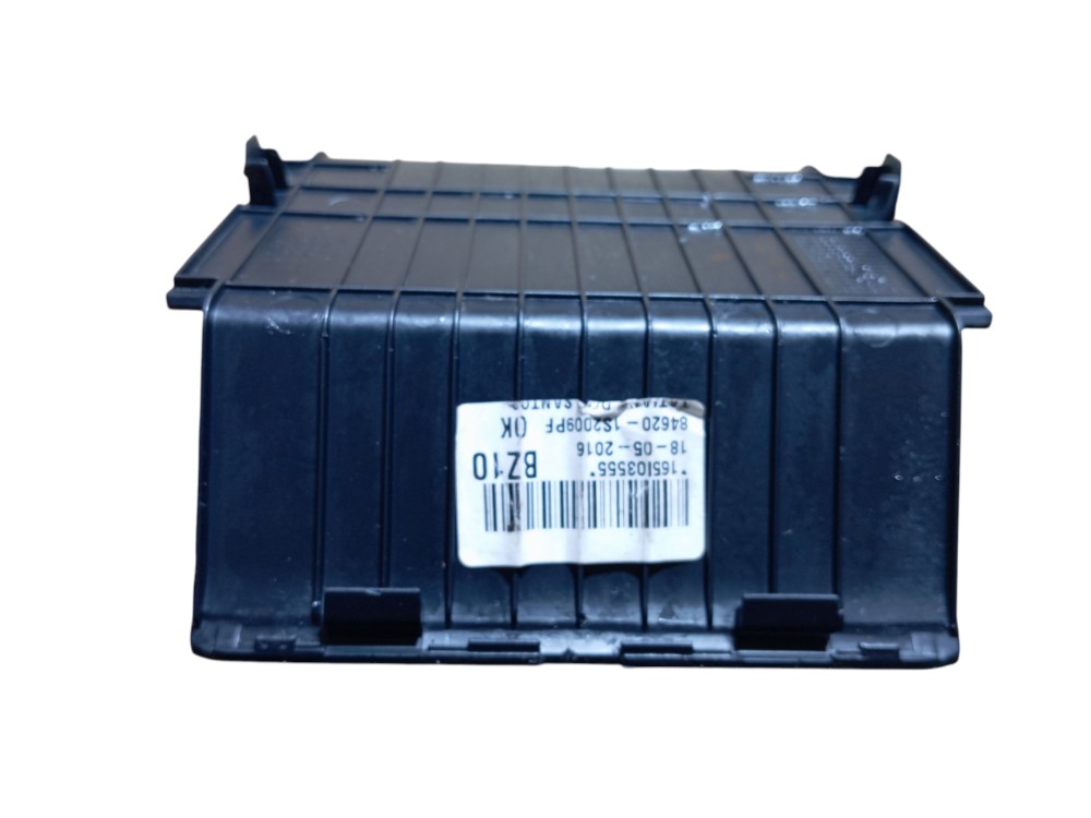 Acabamento central porta usb tomada hyundai hb20 2014 a 2019 2