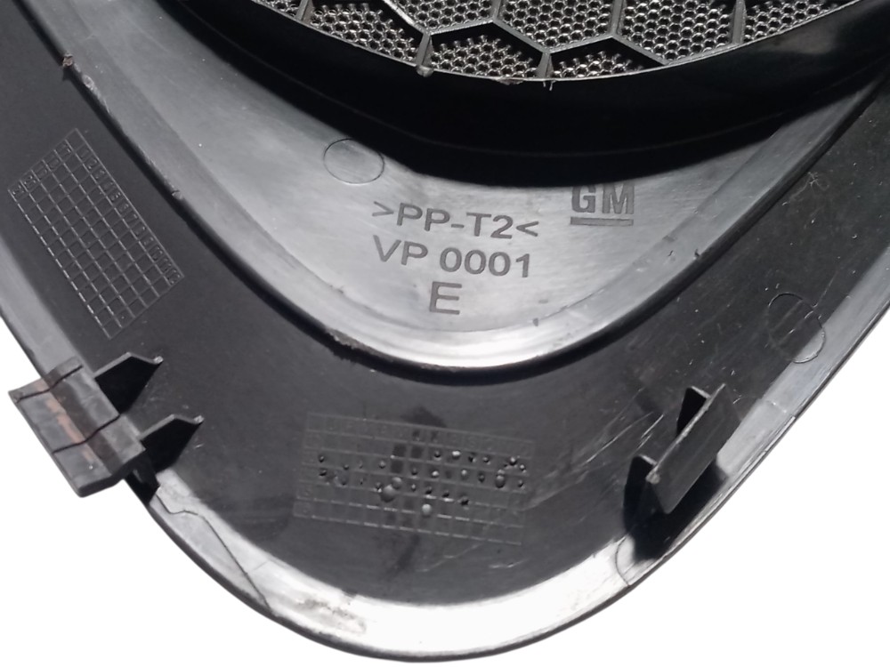 Tela grade falante altofalante tras gm onix alto 2013 a 2017 7