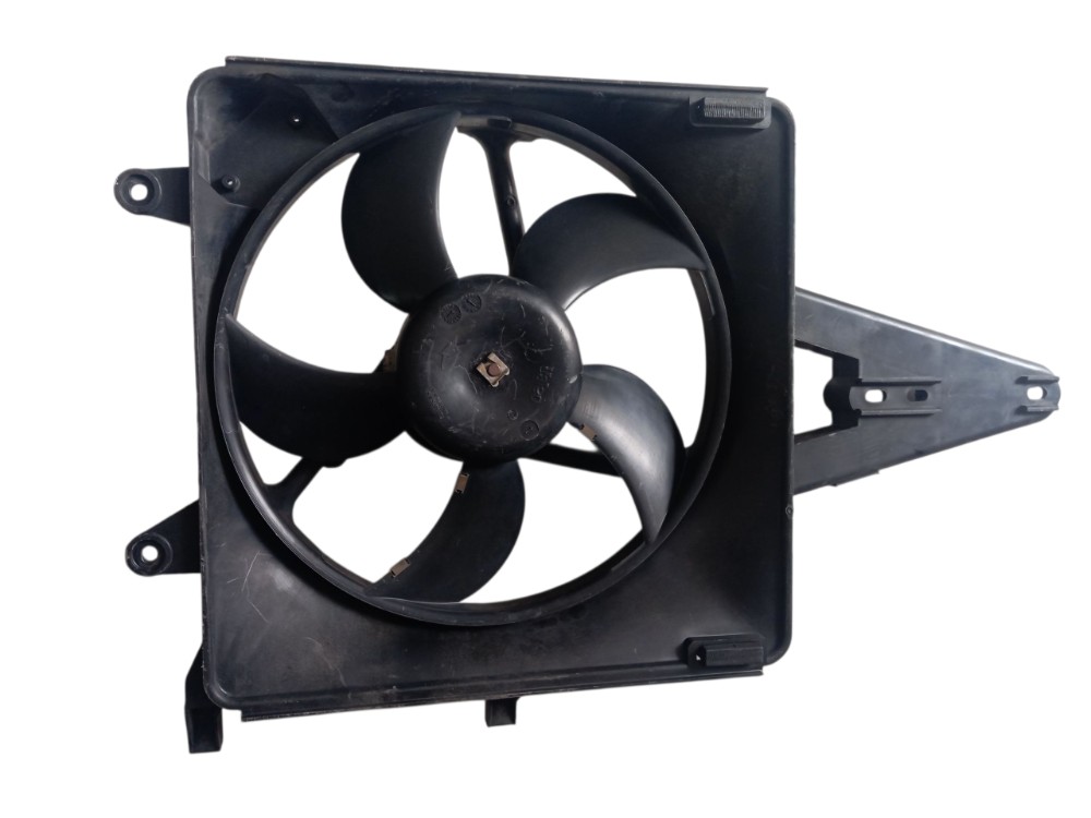 Defletor Ventoinha Radiador Ar Fiat Palio Siena 1996 A 2013