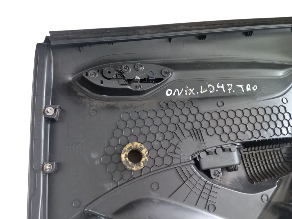 Forro porta traseiro esquerdo pri gm onix prisma 2012 a 2018 4