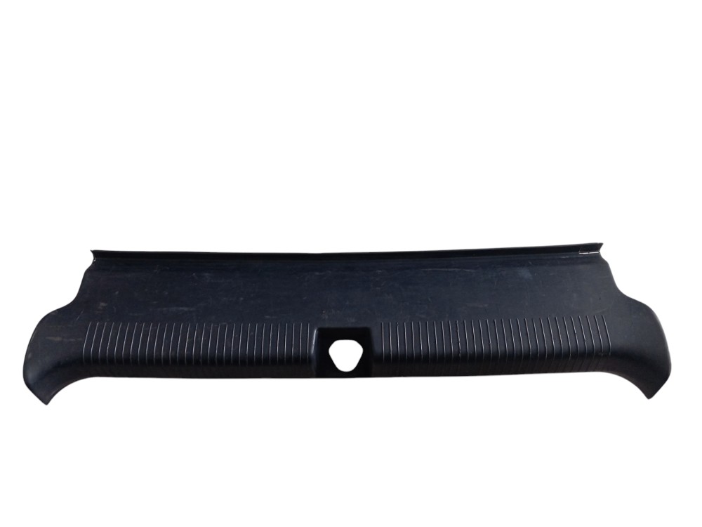 Soleira Acabamento Porta Mala Gm Astra Hatch 1999/2000 Preto