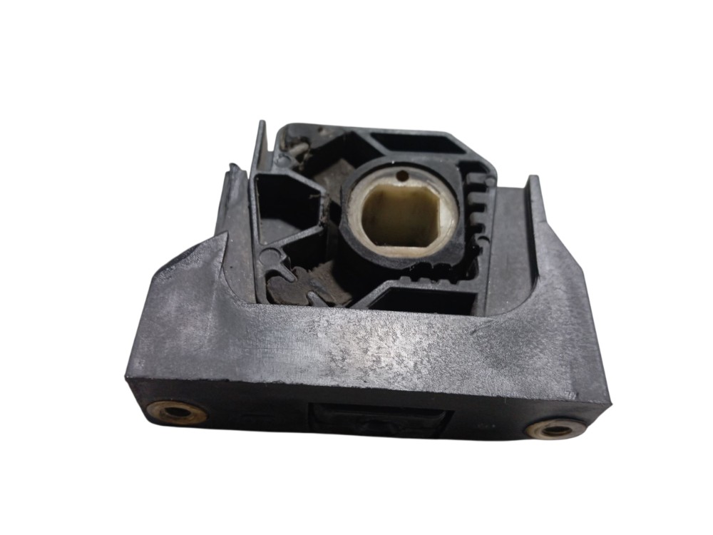 Suporte Inferior Radiador Vw Gol Fox Saveiro Preto