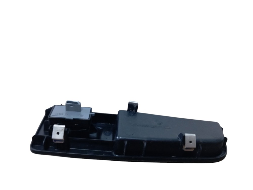 Botão Moldura Vidro Dianteiro Direito Fiat Punto 2010 2