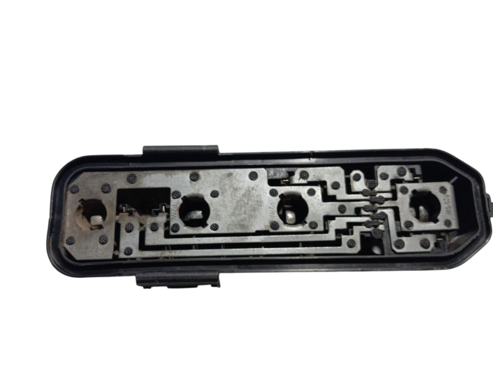 Soquete Lanterna Traseira Esquerda Renault Clio 2001 – Preto
