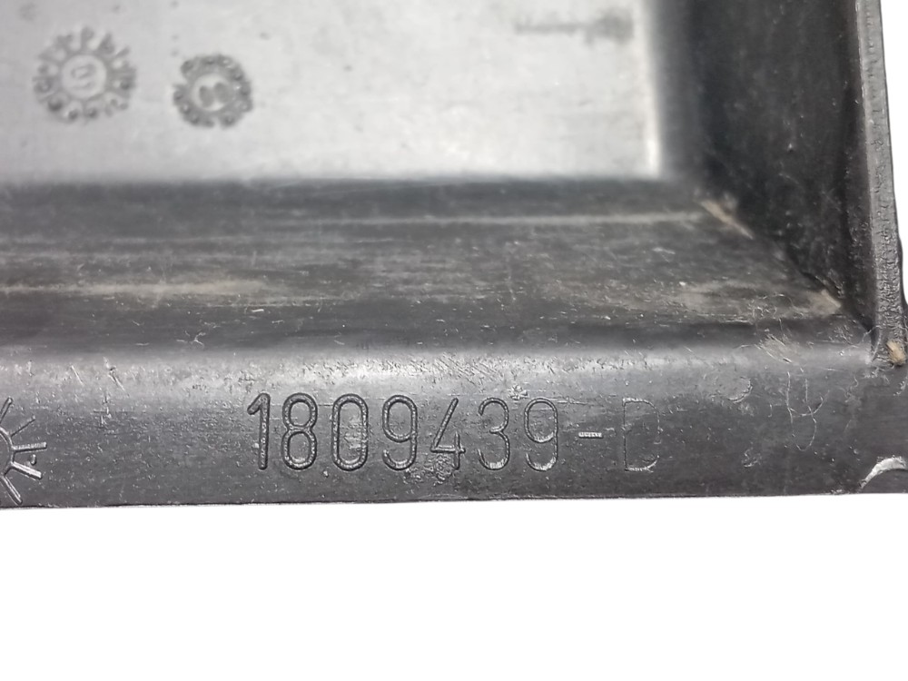 Porta Objetos Dianteiro Direito Mi Fiat Uno 2002 A 2007 Preto 7