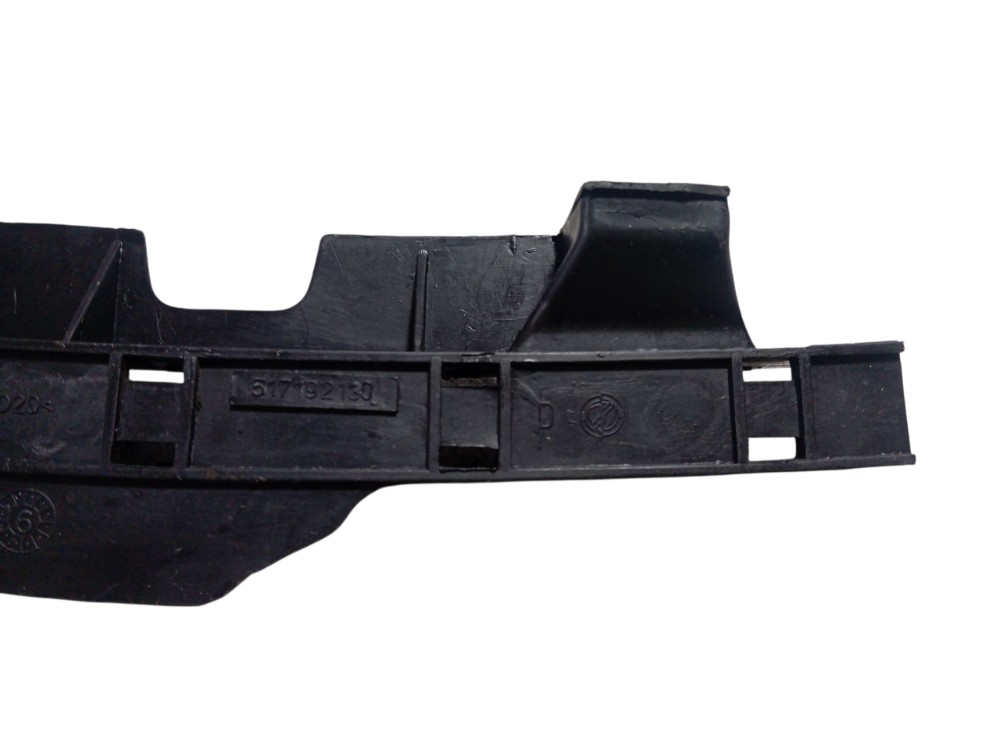 Guia Suporte Vidro Traseiro Porta Dir Fiat Palio Preto 7