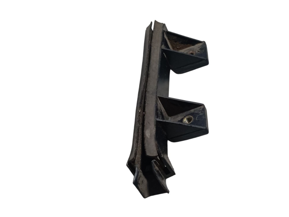 Guia Vidro Dianteiro Canaleta Porta E Fiat Palio 2001 A 2010 Preto 2