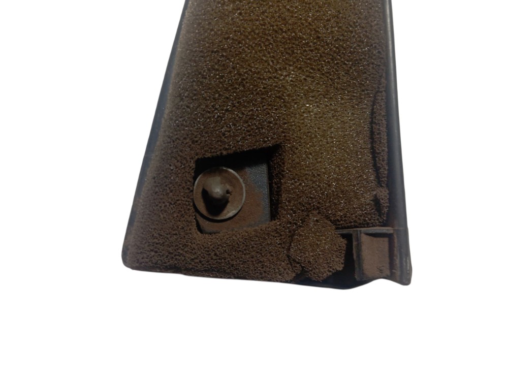 Acabamento Moldura Porta Direito Vidro Tra Corsa 1994 A 1994 Preto 7