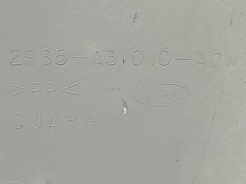 Moldura Coluna Traseira Direita Ford Fiesta 2007 5