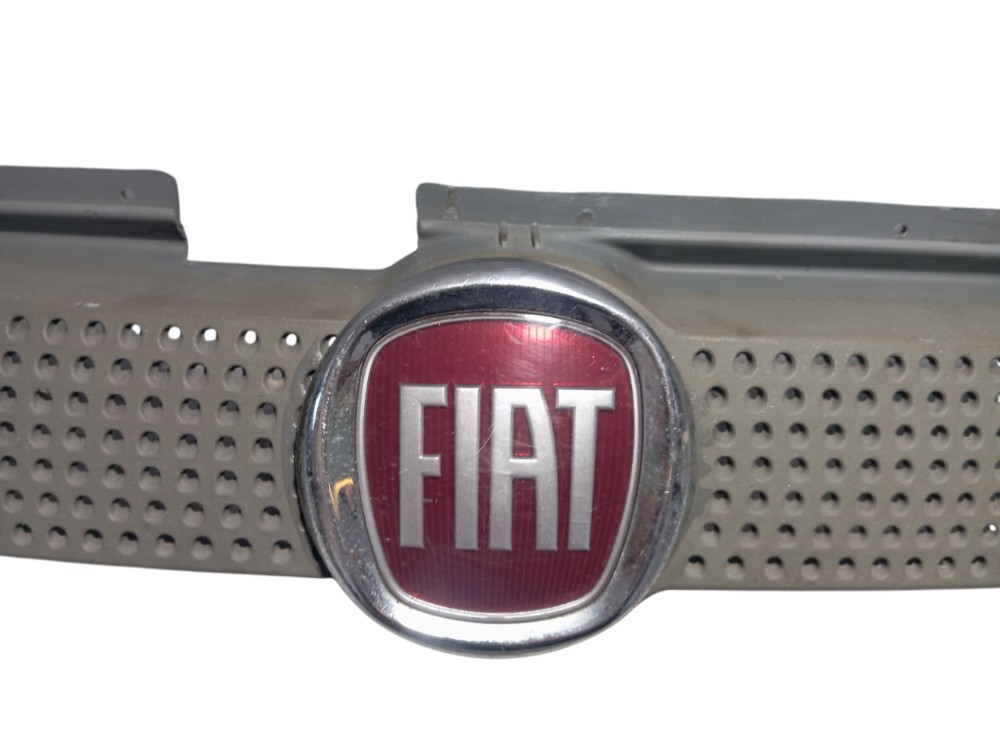 Grade Dianteira Fiat Palio Siena Strada Cinza 2