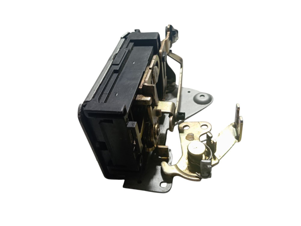 Fechadura Porta Dianteira Direita Vw Fox 2004 2